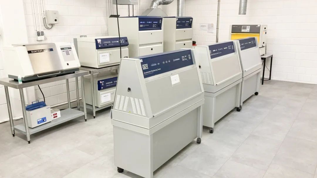 QUV紫外老化试验箱