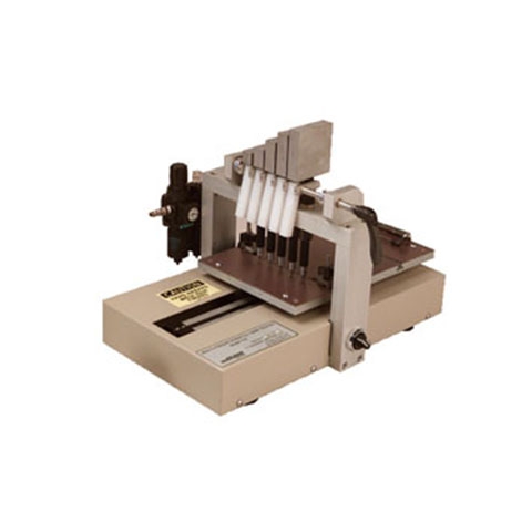 Taber耐刮擦试验机图片