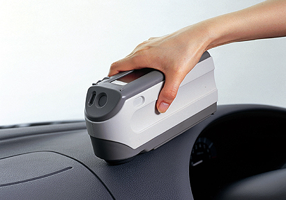 机身轻便、手持式简单操作