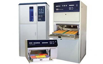 Q-lab平板式氙灯试验箱