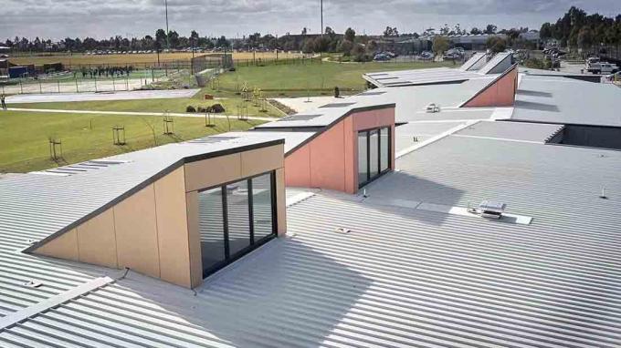 PVDF涂层铝板用于屋顶