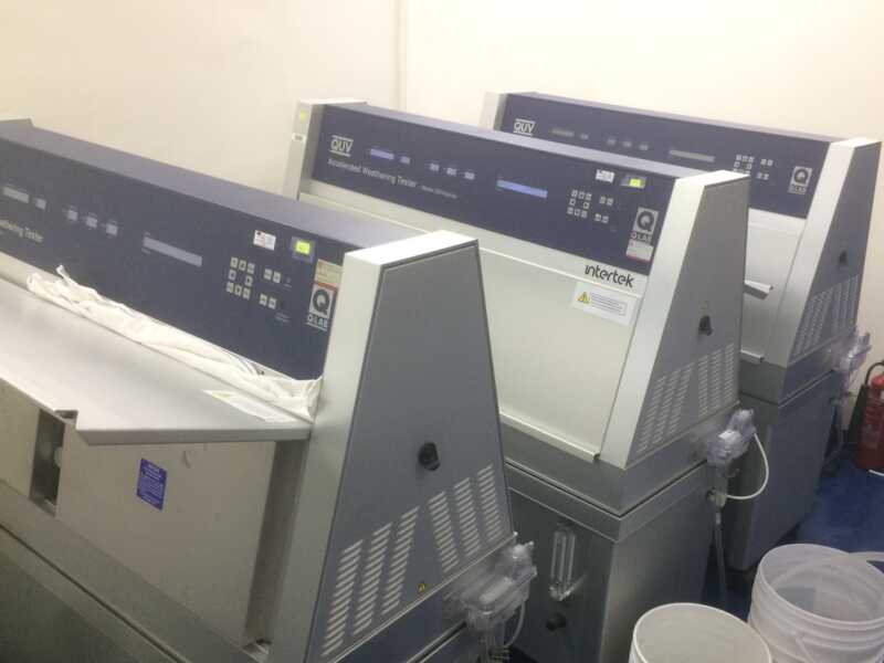 塑料薄膜紫外线老化测试机客户现场安装